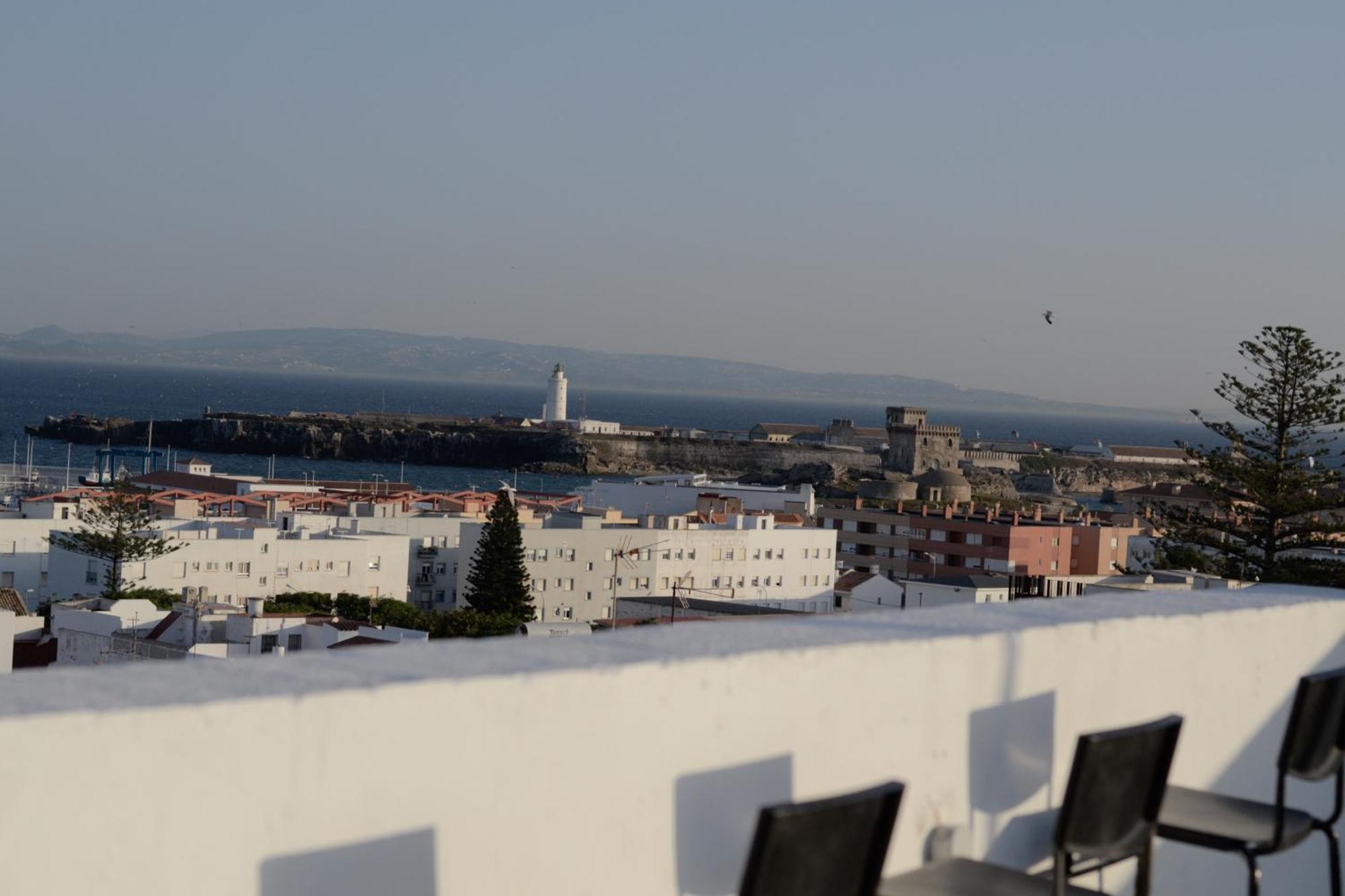 Rebels Tarifa Hostel&kiteschool Buitenkant foto